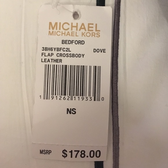 Michael Kors small Bedford crossbody in Gray - Picture 3 of 11